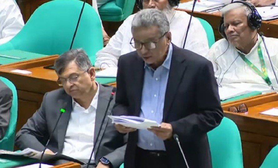 Finance Minister: Initiatives to Control Counterfeit Notes with New Laws and Technology