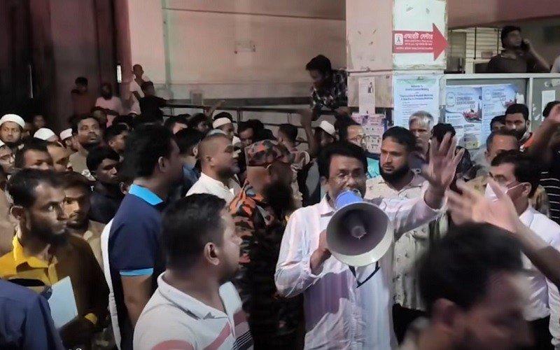 Fire at Mymensingh Medical: Panic on Stairs Leads to Deaths, Victims’ Identities Emerge
